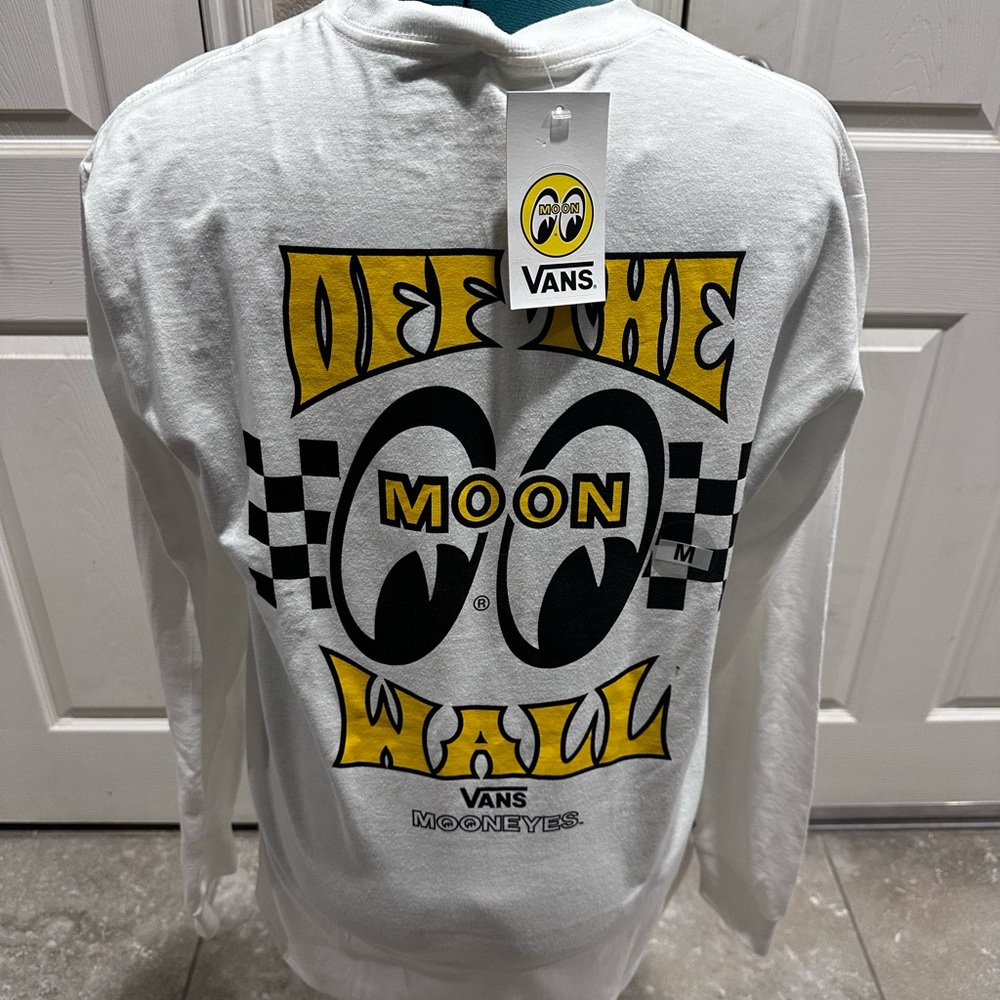 Vans mooneyes mens medium long sleeve shirt rare! NWT